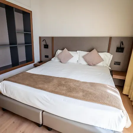 Porta Al Prato 4* Firenze