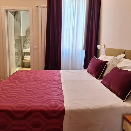 Hotel Maxim Axial