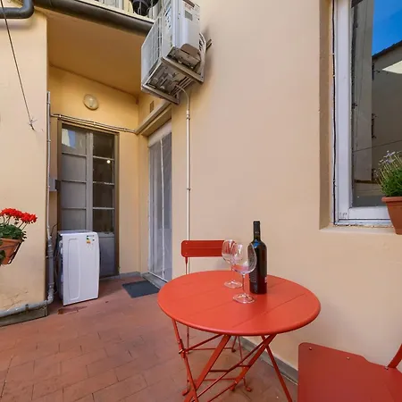 La Rondinella - Private Terrace Apartment