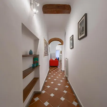 La Rondinella - Private Terrace Apartment *