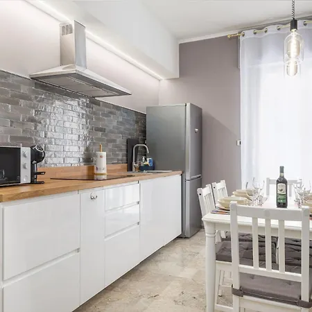 Apartamento Porta Al Prato Family