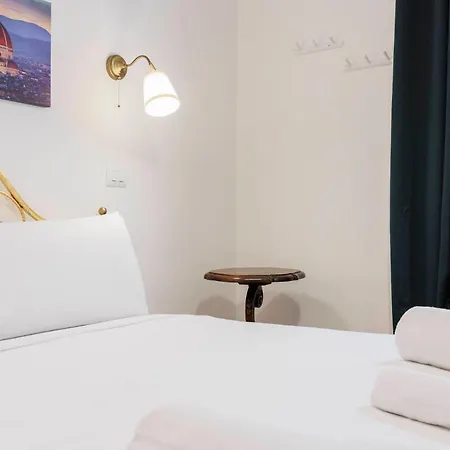 Santa Croce Elegant Apartamento *