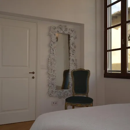Servi Elegant With Terrace Апартаменты *