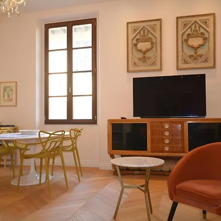 Servi Elegant With Terrace Флоренция