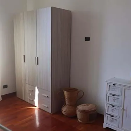 A Crystal Palace In Heart Of Apartamento