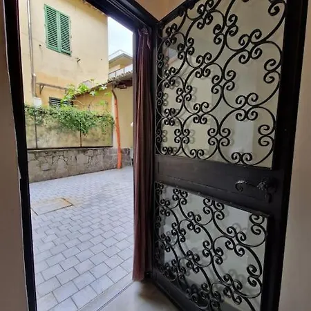 Il Cortile Di Viola Apartamento *