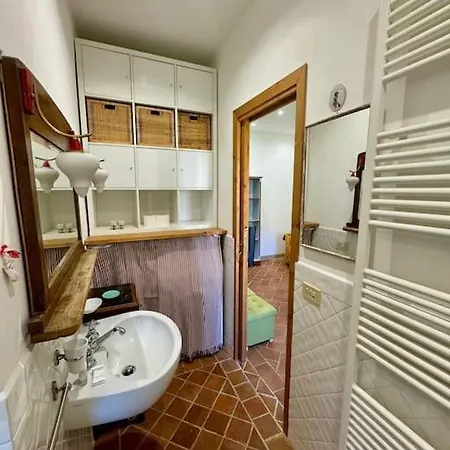 Beautiful And Cosy 1br Apartment