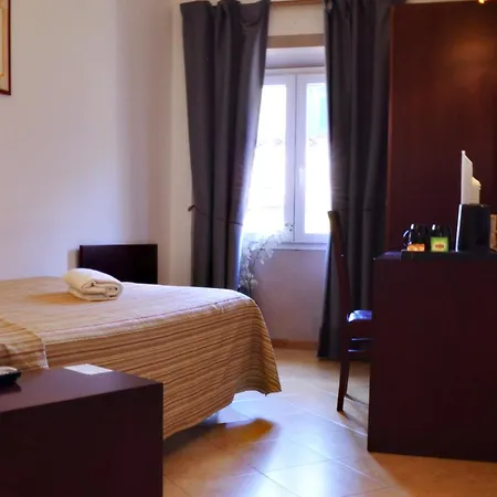 Hotel Cardinal Of - Recommended For Ages 25 To 55