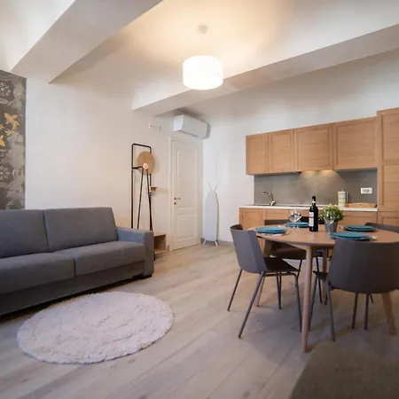 Coco Places Santa Maria Novella, Centro Storico Апартаменты Флоренция