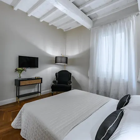 - Golden Grove 3bd Daire