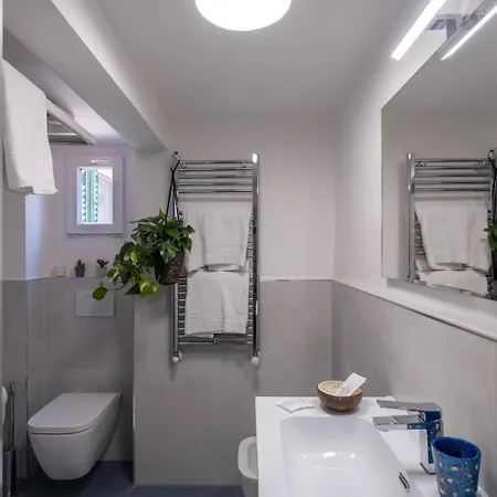 Tuscan Tempo 2 Double Bedrooms A Stone's Throw From The Center *