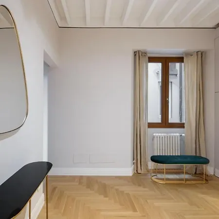 Апартаменты Florence- The Wizard's House 3bd