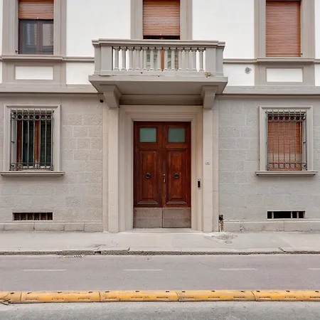 Apartment Cavour By Mamo Florence