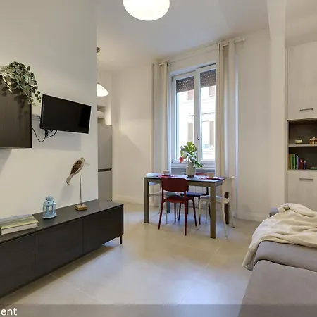 Cavour By Mamo *