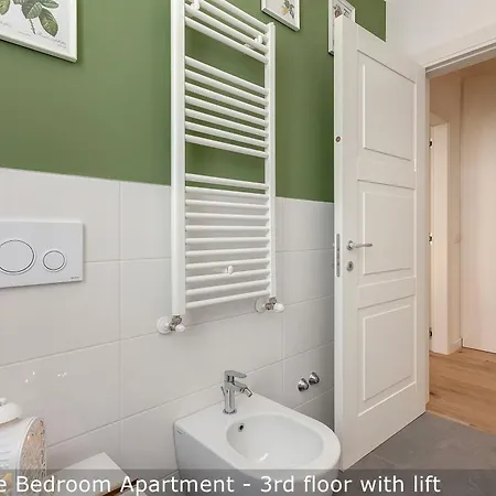 Cavour By Mamo Apartment