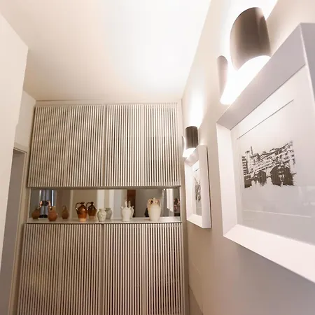 2 Min Duomo - Chic Novella - Parcheggio Apartment *