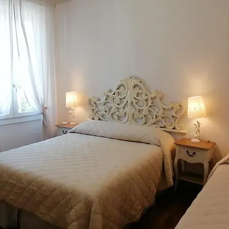 L'angolo Di - The Corner Apartment Florence