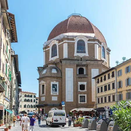 Cathedral Studio, San Lorenzo Florence