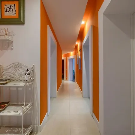 Apartment Con 2 Bagni, Ac E Wifi A Due Passi Dalla Stazione E Dal Centro Storico