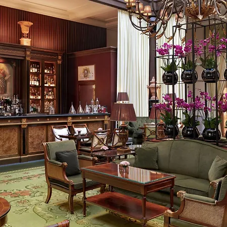 Four Seasons Hotel
