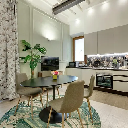 Tamara & Clotilde By Mamo Apartment Florence