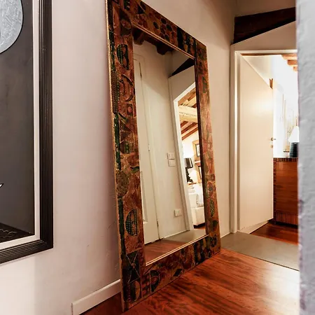 Duomo Art House Apartamento *