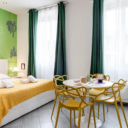 Lilla - Sweet Dreams In Apartment