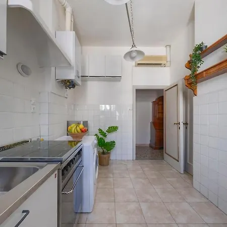 Esclusivo Fiorentino 120mq Netflix, Ac Apartment