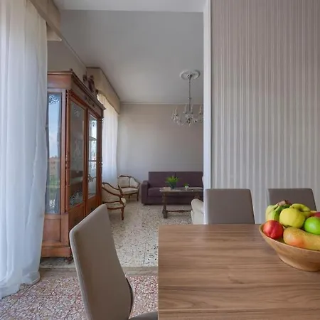 Apartment Esclusivo Fiorentino 120mq Netflix, Ac Florence