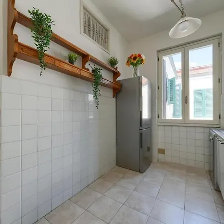 Esclusivo Fiorentino 120mq Netflix, Ac * Florence