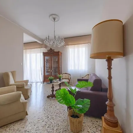Esclusivo Fiorentino 120mq Netflix, Ac Florence