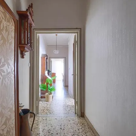 Esclusivo Fiorentino 120mq Netflix, Ac Apartment *