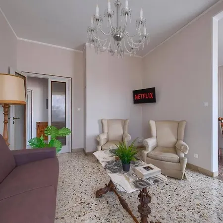 Esclusivo Fiorentino 120mq Netflix, Ac Florence