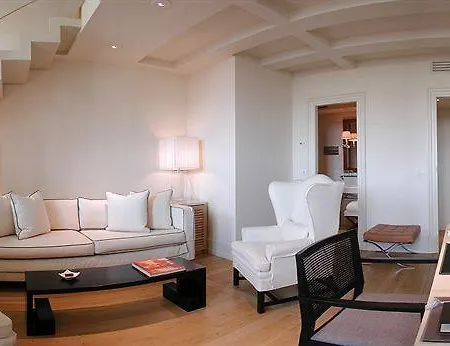 Hotel The Place Florencia