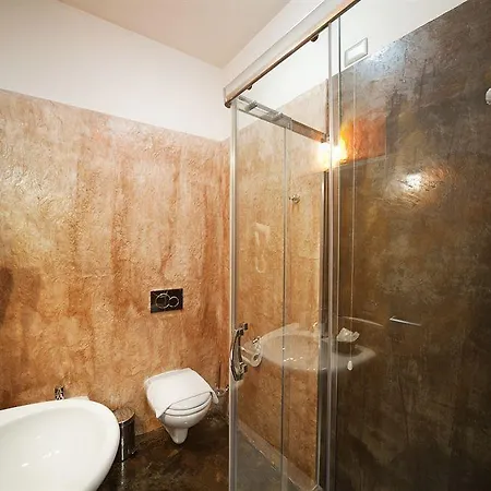 La Residenza Di Michelangelo Bed & Breakfast 3*