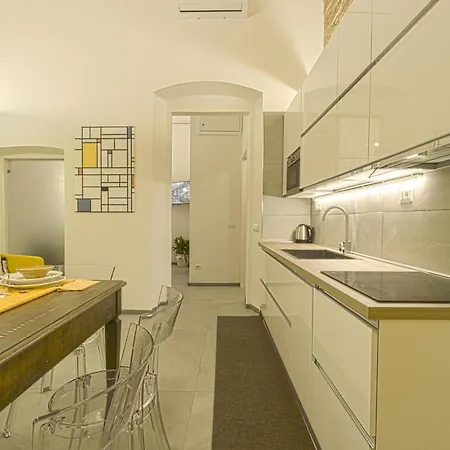 Apartamento Via San Gallo 19
