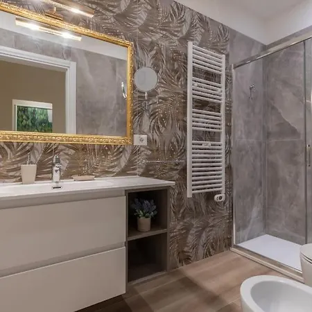 Apartment Oltrarno Family In Florenz