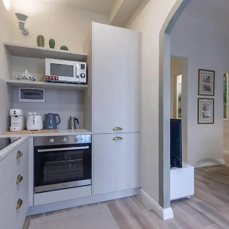 Apartment Oltrarno Family In *