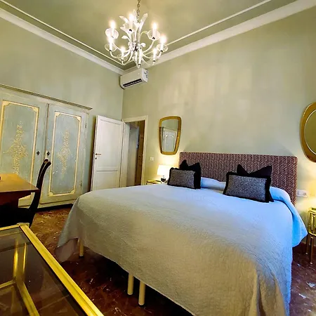 Greenhouse Apartment Florence