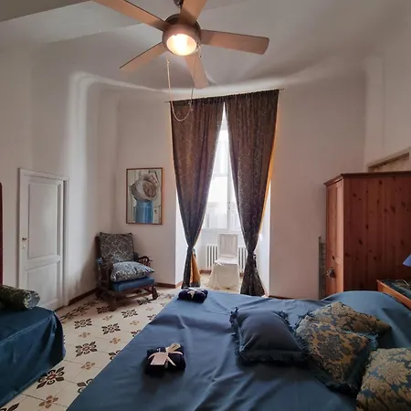 Apartment La Sede Dell'arte Monolocale E In Torre Medievale Vicino A Duomo E Piazza Signoria