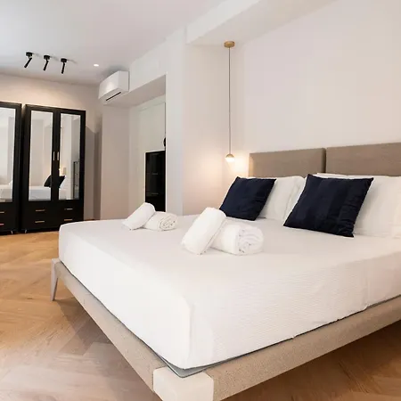 The Old Palace- Luxury Signoria