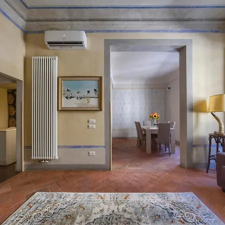 Nel Cuore Di Con Netflix * Florence