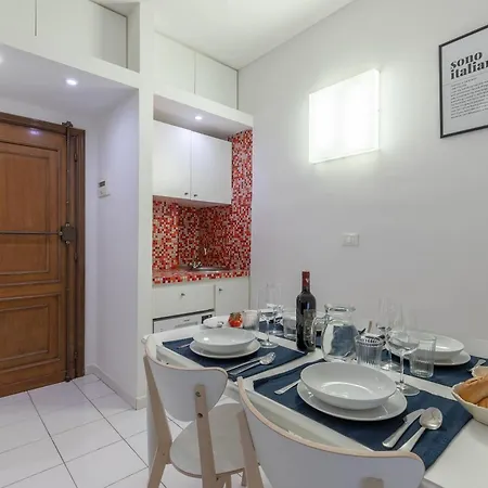 Charming Loft Near The Duomo Cathedral Florence