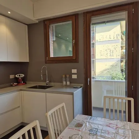 Talenti Con Parcheggio Apartment *