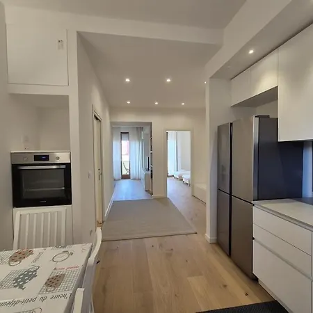 Talenti Con Parcheggio Apartment Florence