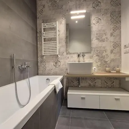 Talenti Con Parcheggio Apartment *