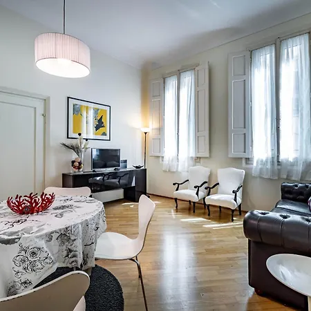 Yd Servi Apartment