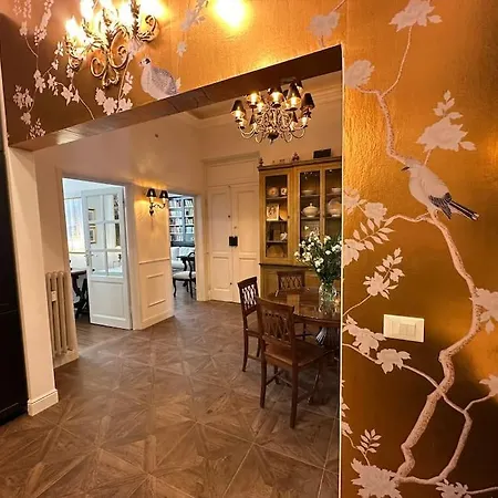Apartment Santa Caterina Palace In Florence-3 Bedroom