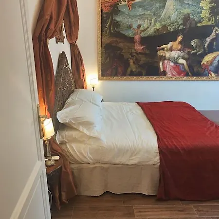 Santa Caterina Palace In Florence-3 Bedroom Apartment Florence