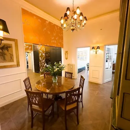 Santa Caterina Palace In Florence-3 Bedroom